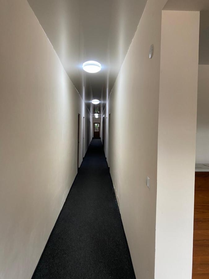 Пана Hotel Almati Kültér fotó
