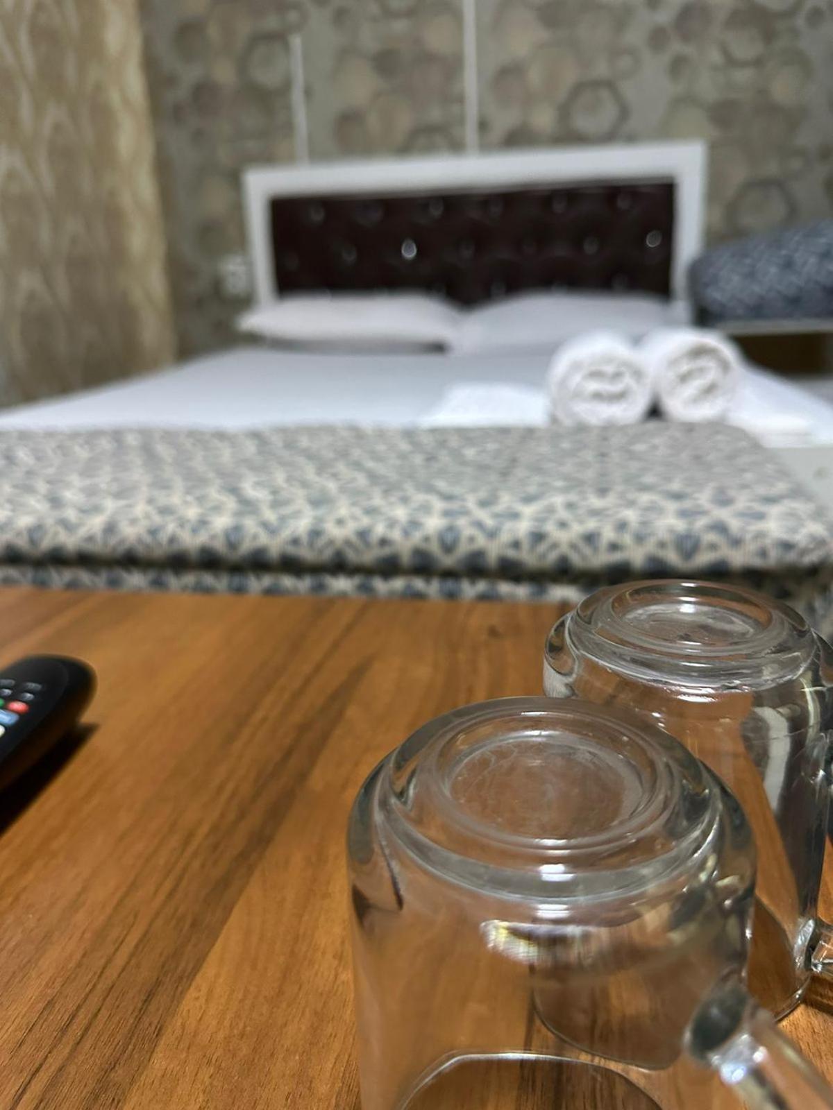 Пана Hotel Almati Kültér fotó