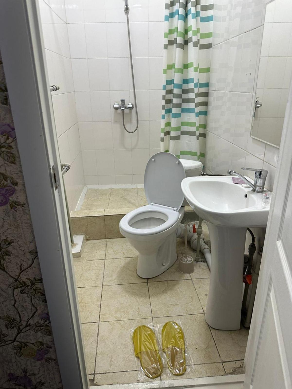 Пана Hotel Almati Kültér fotó